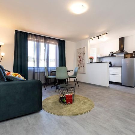 Providenca Accommodation Mali Losinj Phòng bức ảnh