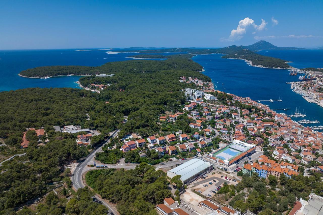 Providenca Accommodation Mali Losinj Ngoại thất bức ảnh