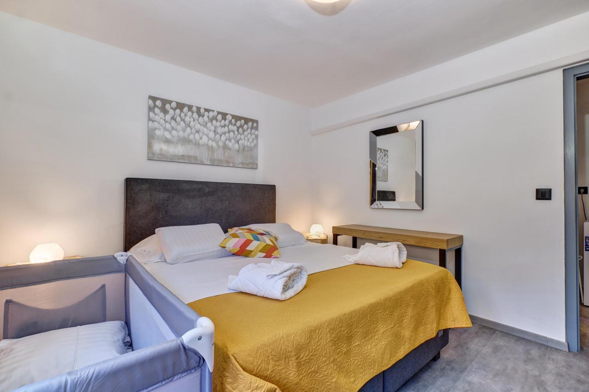 Providenca Accommodation Mali Losinj Ngoại thất bức ảnh