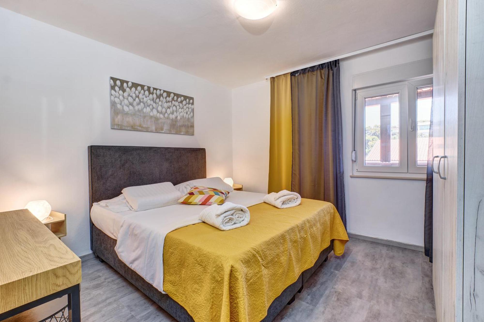 Providenca Accommodation Mali Losinj Ngoại thất bức ảnh