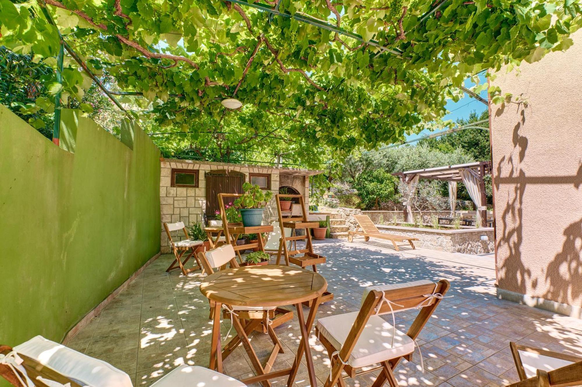 Providenca Accommodation Mali Losinj Ngoại thất bức ảnh