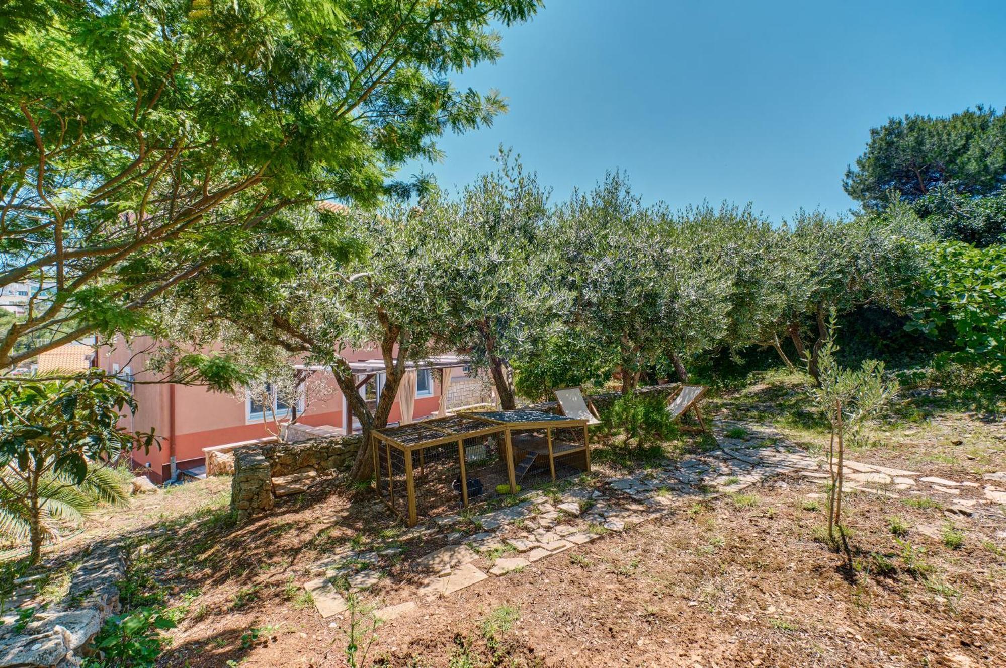 Providenca Accommodation Mali Losinj Ngoại thất bức ảnh